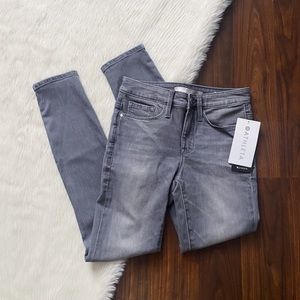NWT Athleta Sculptek Skinny Jeans in Grey Wash